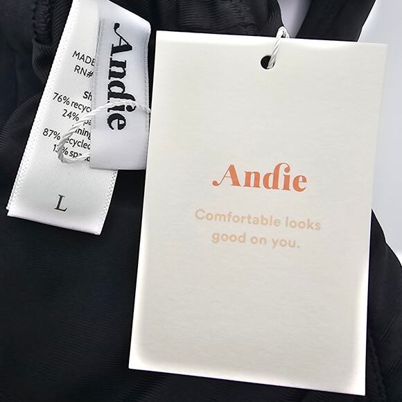 Andie Swim Womans size L The Belmar Bikini Top in Black Crossover Front NEW - Picture 6 of 8